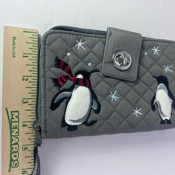 VERA BRADLEY Wallet Penguin Pair Gray RFID Turnlock Quilted Twill 36788-15739 - Picture 8 of 11